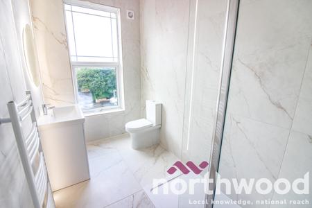 2 bedroom Apartment to let in Leyland Road, Southport, PR9