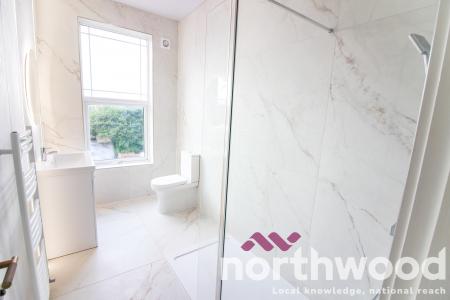 2 bedroom Apartment to let in Leyland Road, Southport, PR9