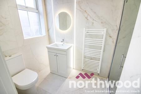 2 bedroom Apartment to let in Leyland Road, Southport, PR9