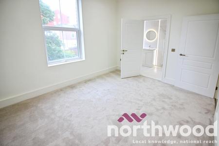 2 bedroom Apartment to let in Leyland Road, Southport, PR9