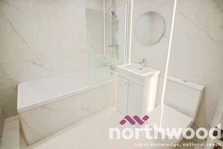 2 bedroom Apartment to let in Leyland Road, Southport, PR9