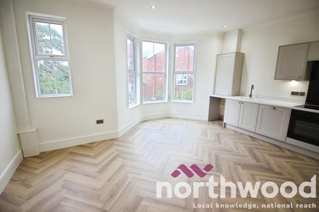 2 bedroom Apartment to let in Leyland Road, Southport, PR9