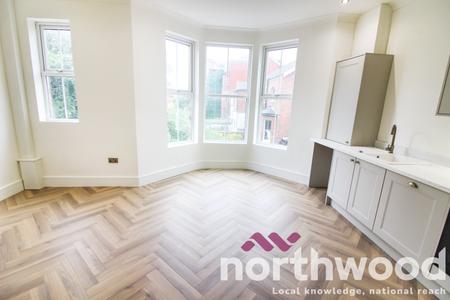 2 bedroom Apartment to let in Leyland Road, Southport, PR9