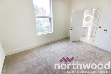 2 bedroom Apartment to let in Leyland Road, Southport, PR9