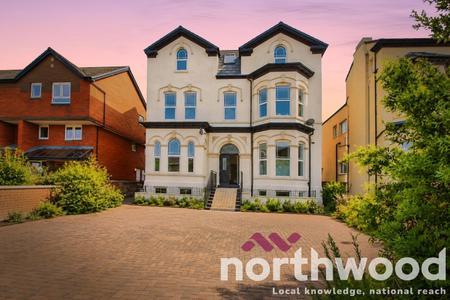 2 bedroom Apartment to let in Leyland Road, Southport, PR9