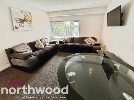 1 bedroom Flat to let in Park Road, Ormskirk, L39