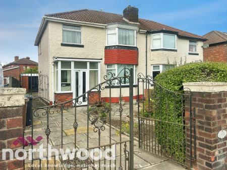 3 bedroom Semi-detached house for sale in Guildford Road, Birkdale, PR8