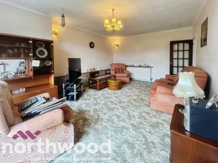 3 bedroom Semi-detached house for sale in Guildford Road, Birkdale, PR8