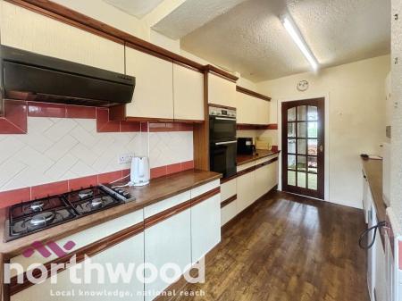 3 bedroom Semi-detached house for sale in Guildford Road, Birkdale, PR8