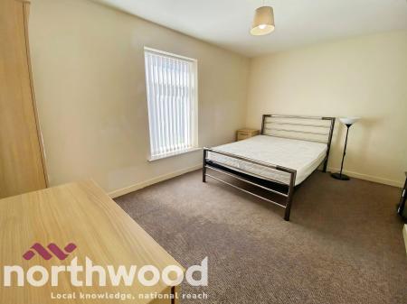 4 bedroom House share to let in Clayton Street, Skelmersdale, WN8