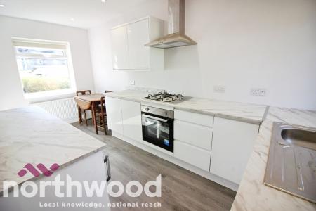 3 bedroom Semi-detached house to let in Guildford Road, Birkdale, PR8