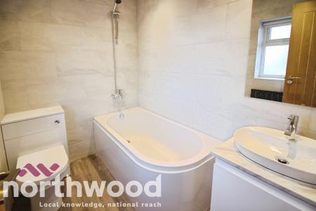 3 bedroom Semi-detached house to let in Guildford Road, Birkdale, PR8