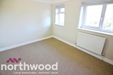3 bedroom Semi-detached house to let in Guildford Road, Birkdale, PR8