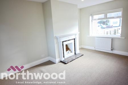 3 bedroom Semi-detached house to let in Guildford Road, Birkdale, PR8