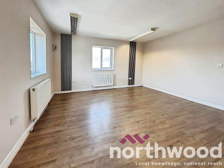 0 bedroom Hairdresser/Barber Shop to let in Hutton Road, Skelmersdale, WN8