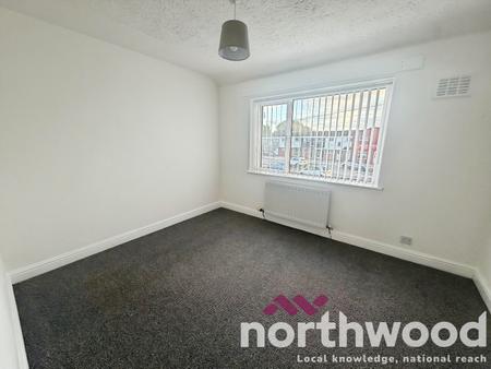 3 bedroom Terraced House to let in High Street, Skelmersdale, WN8