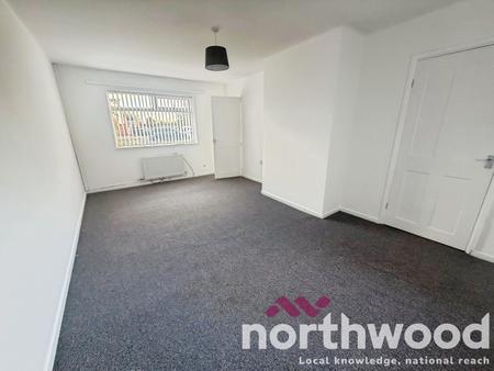 3 bedroom Terraced House to let in High Street, Skelmersdale, WN8