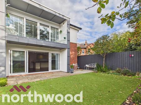 2 bedroom Flat for sale in Dover Point, Birkdale, Southport, PR8