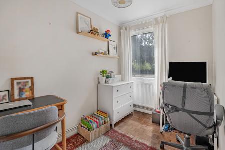 2 bedroom Flat for sale in Abbots Park, St Albans, AL1
