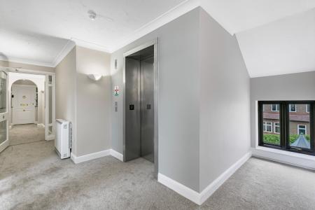 1 bedroom Retirement property for sale in Beaumonds, St Albans, AL1