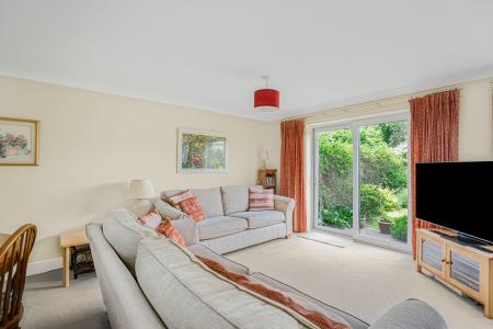 3 bedroom Terraced House for sale in Boissy Close, St Albans, AL4