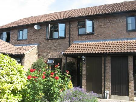 3 bedroom Terraced House for sale in Boissy Close, St Albans, AL4