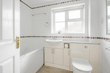 3 bedroom Terraced House for sale in Boissy Close, St Albans, AL4