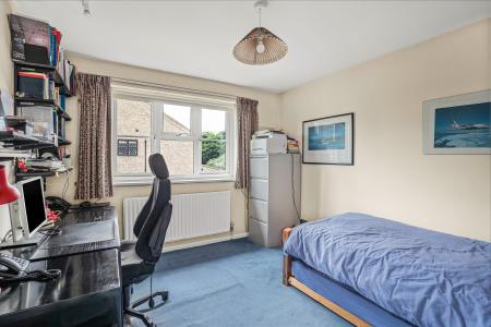 3 bedroom Terraced House for sale in Boissy Close, St Albans, AL4