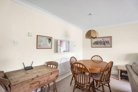 3 bedroom Terraced House for sale in Boissy Close, St Albans, AL4
