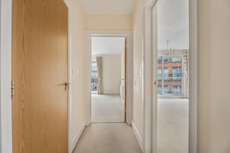 2 bedroom Flat for sale in Charrington Place, St Albans, AL1