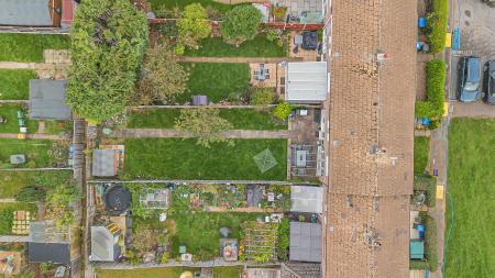 3 bedroom Terraced House for sale in Clinton End, Hemel Hempstead, HP2