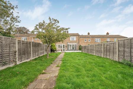 3 bedroom Terraced House for sale in Clinton End, Hemel Hempstead, HP2