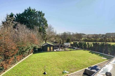 4 bedroom Character Property for sale in Dovers Green Cottages, Radlett, WD7