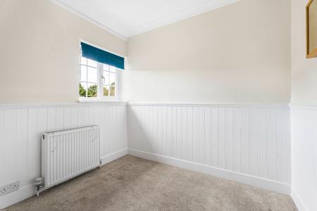 3 bedroom Terraced House for sale in Flint Way, St Albans, AL3