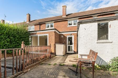 3 bedroom Terraced House for sale in Flint Way, St Albans, AL3