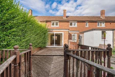 3 bedroom Terraced House for sale in Flint Way, St Albans, AL3