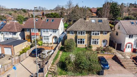 3 bedroom Semi-detached house for sale in Folly Lane, St Albans, AL3