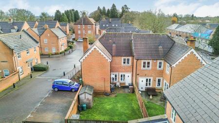 4 bedroom Semi-detached house for sale in Frederick Place, St Albans, AL2