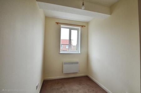 3 bedroom End of terrace house for sale in Ground Lane, Hatfield, AL10