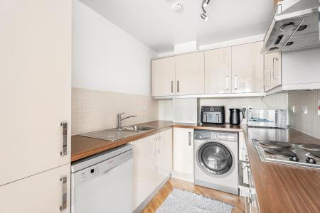 1 bedroom Flat for sale in Handleys Court, Selden Hill, Hemel Hempstead, HP2