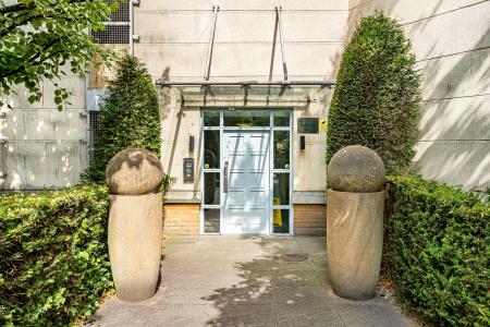 1 bedroom Flat for sale in Handleys Court, Selden Hill, Hemel Hempstead, HP2