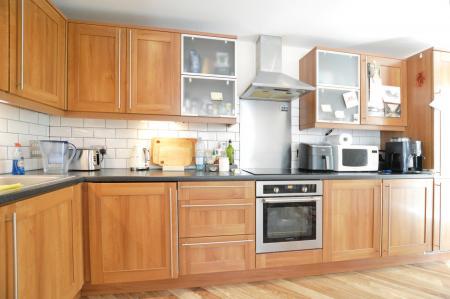 2 bedroom Flat for sale in Hatfield Road, St Albans, AL1