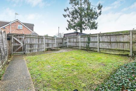 2 bedroom Mixed Use for sale in Oakwood Road, Bricket Wood, AL2