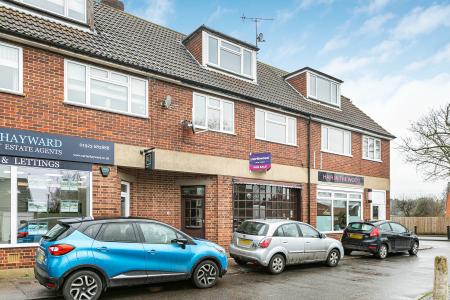 2 bedroom Mixed Use for sale in Oakwood Road, Bricket Wood, AL2