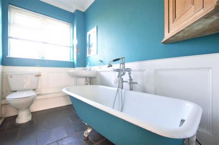 1 bedroom Flat for sale in St Lawrence Way, Bricket Wood, AL2