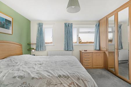 4 bedroom Detached house for sale in Sycamore Avenue, Hatfield, AL10