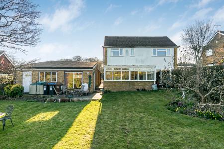 4 bedroom Detached house for sale in Sycamore Avenue, Hatfield, AL10