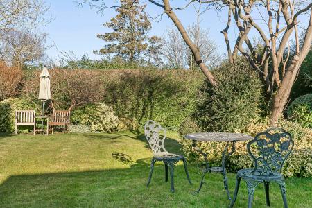 4 bedroom Detached house for sale in Sycamore Avenue, Hatfield, AL10