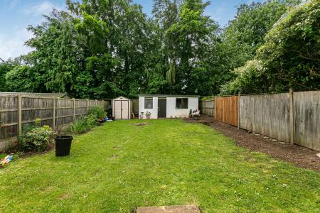 3 bedroom Bungalow for sale in Tippendell Lane, St Albans, AL2