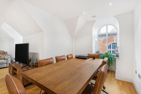 2 bedroom Flat for sale in Victoria Street, St Albans, AL1